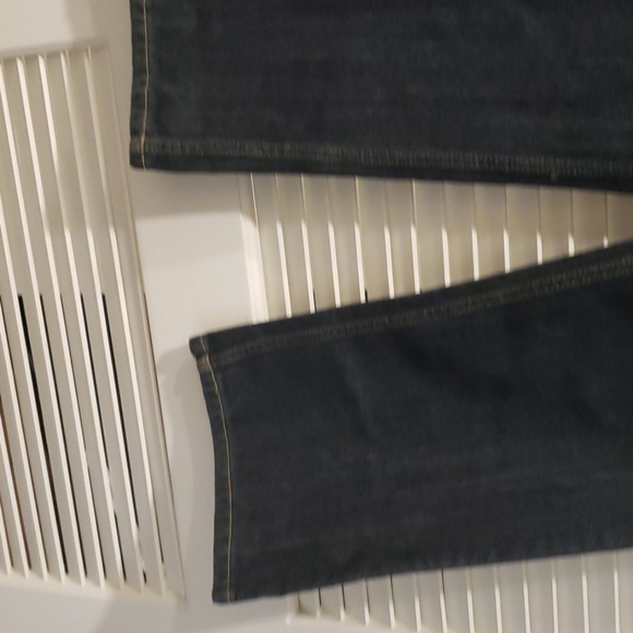 Jeans - Picture 2 of 4